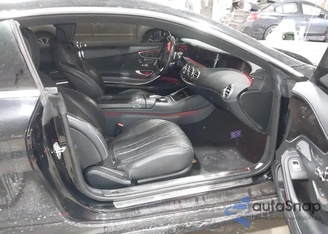 2016 Mercedes-Benz S 550 4Matic z USA, uszkodzony, nr VIN WDDXJ8FB5GA012965